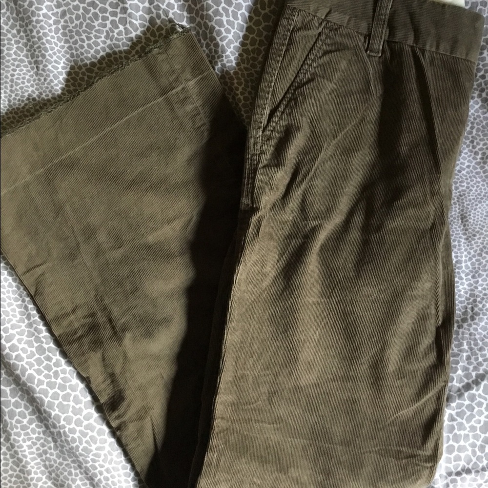 GAP CORDUROY BROWN JEANS